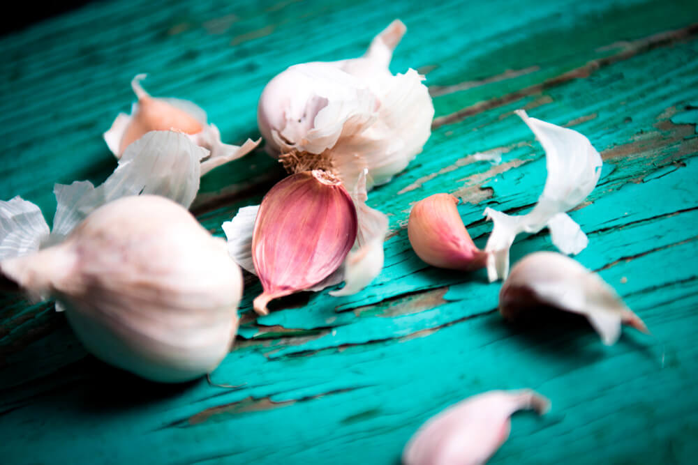 Garlic for cholesterol