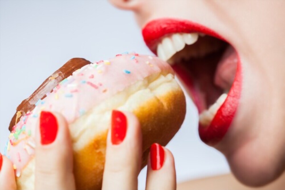 what causes cholesterol deposits on eyelids 5
